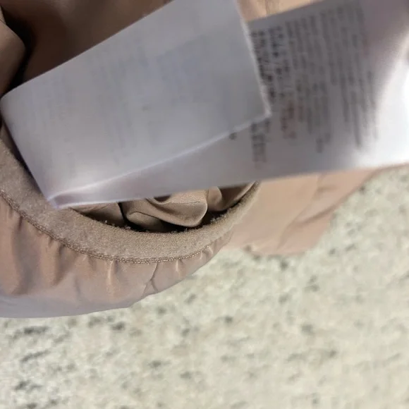 Patrizia Pepe size 40 (sz 6) soft pink Duck Down Vest with Studded BEE/Jewels - Picture 9 of 14